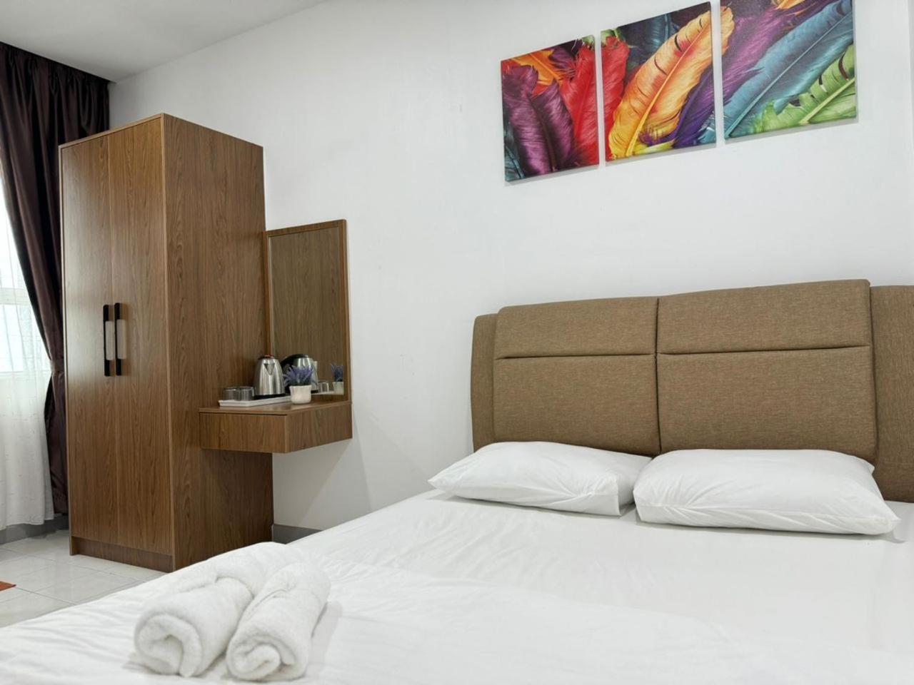 D'ciella Homes- Sea View, Drawbridge & Ktcc Mall