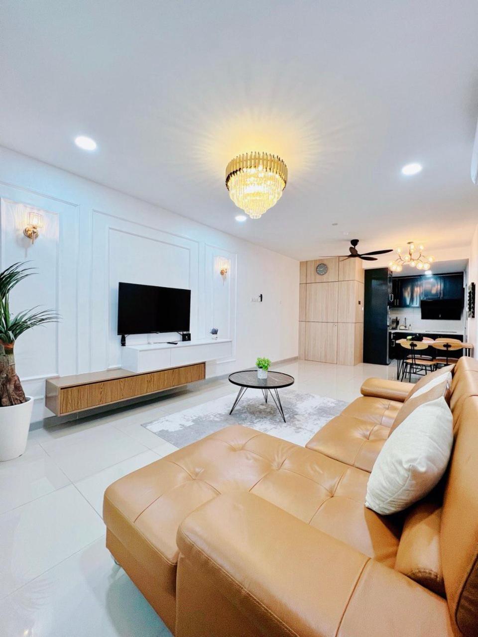 D'ciella Homes- Sea View, Drawbridge & Ktcc Mall