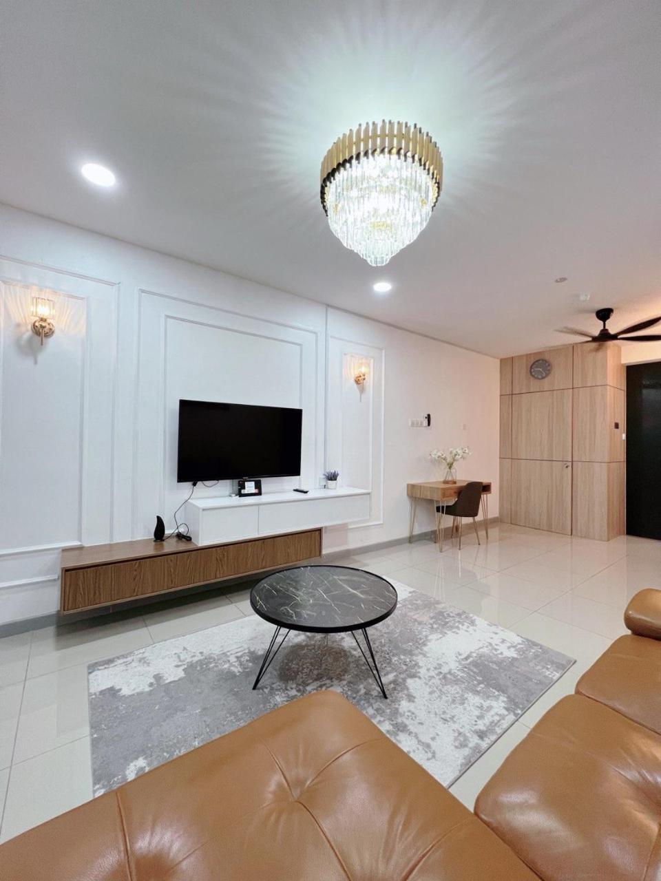 D'ciella Homes- Sea View, Drawbridge & Ktcc Mall Apartment