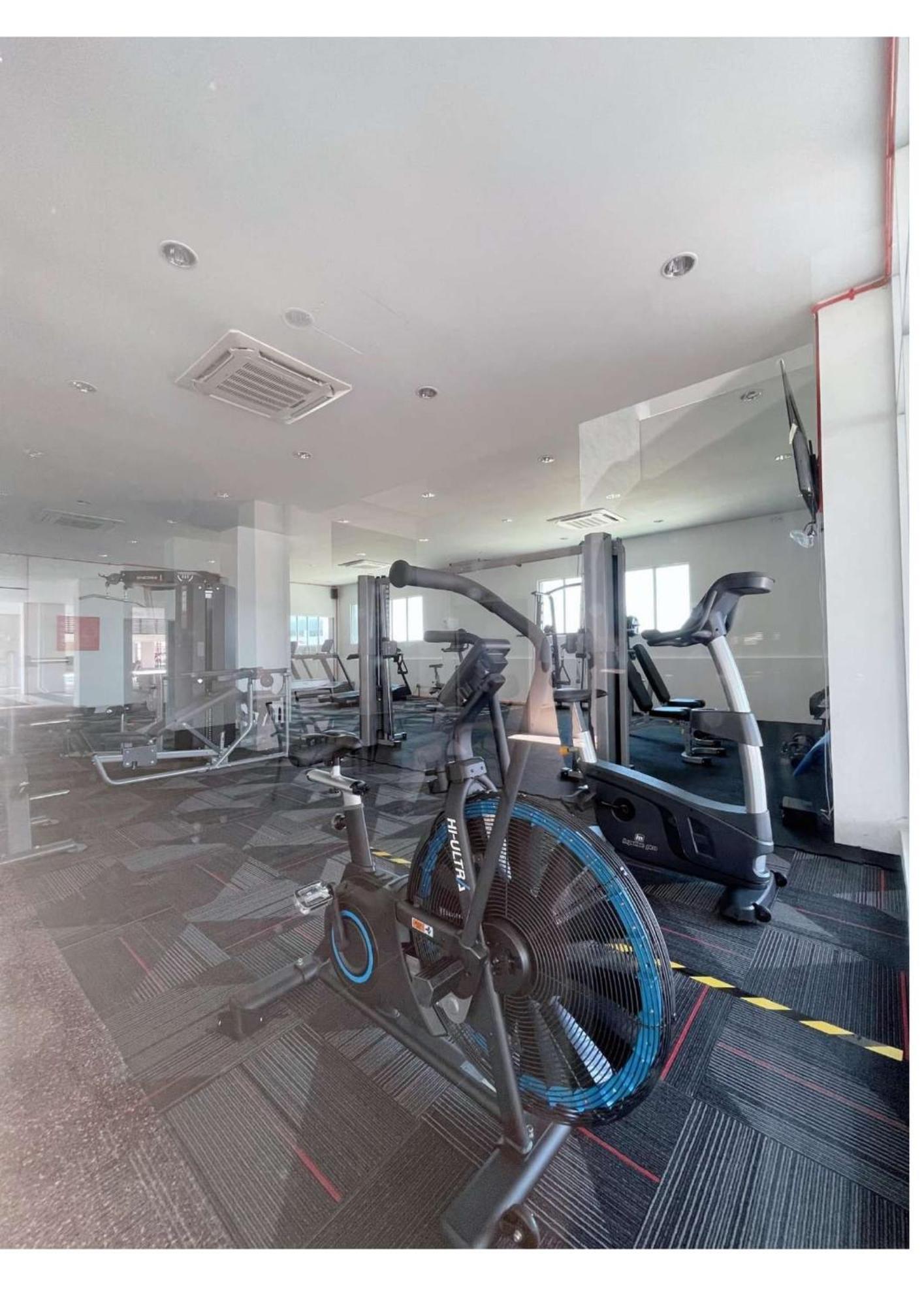 D'ciella Homes- Sea View, Drawbridge & Ktcc Mall Apartment